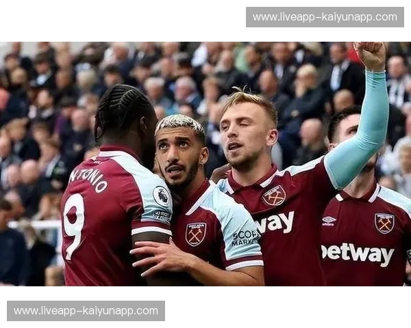 梦剧场的权力游戏：曼联vs西汉姆联，谁能在这场战术博弈中全身而退？