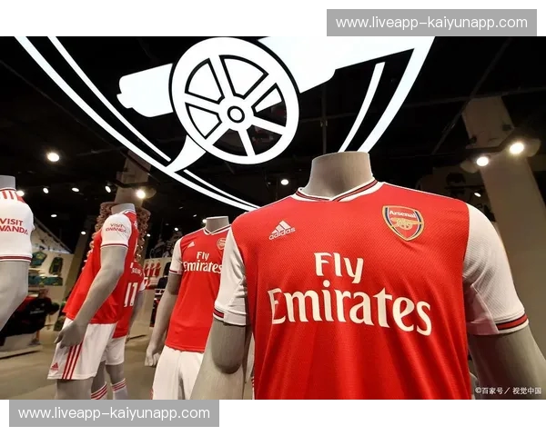 伯纳乌的荣耀与老特拉福德的图腾：皇马vs曼联，一场不朽的史诗对决